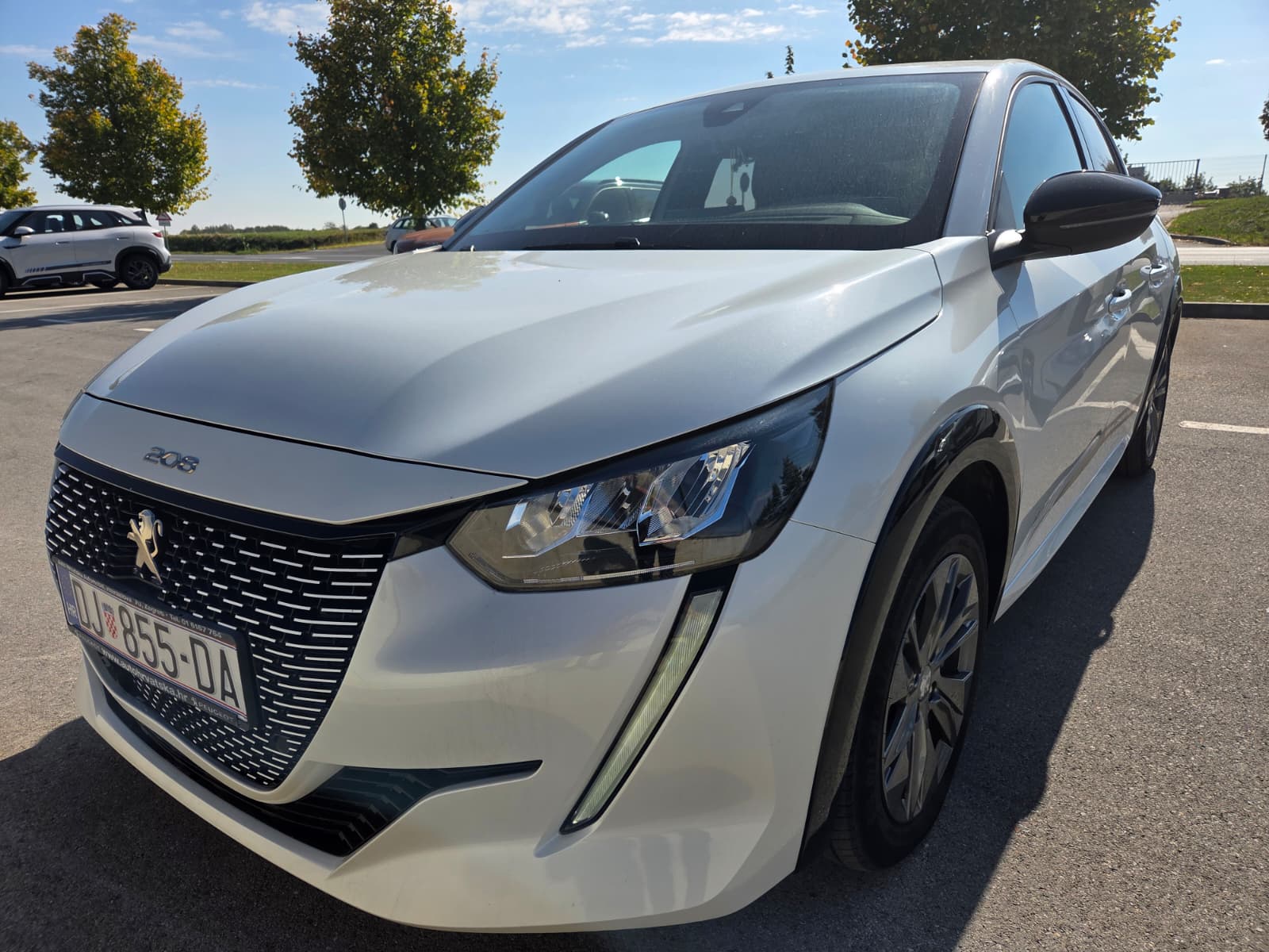 Peugeot e-208 – JP/1/26